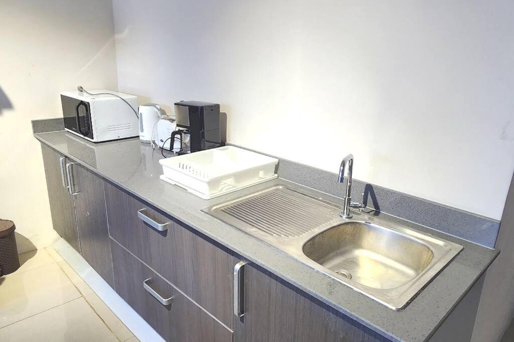 גראנדה באיה Number 8, 2Nd Floor, Pebble Bay Apartments מראה חיצוני תמונה